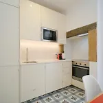 Amazing Vintage Flat In Principe Real Διαμέρισμα *
