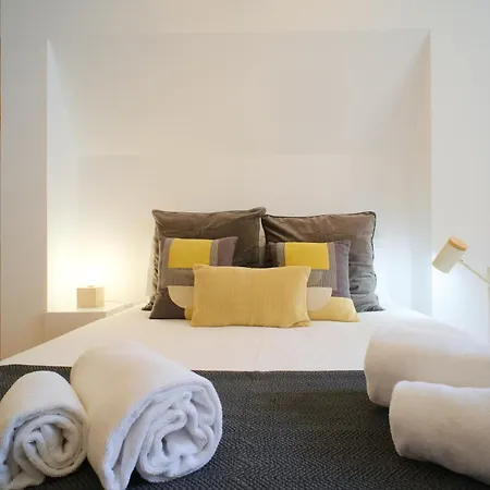 Amazing Vintage Flat In Principe Real Appartement *
