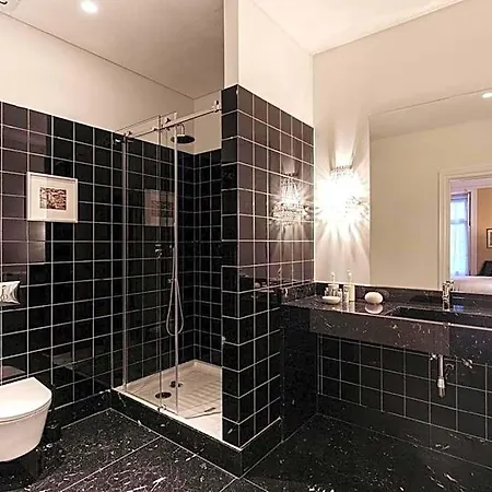 Amazing Vintage Flat In Principe Real Διαμέρισμα