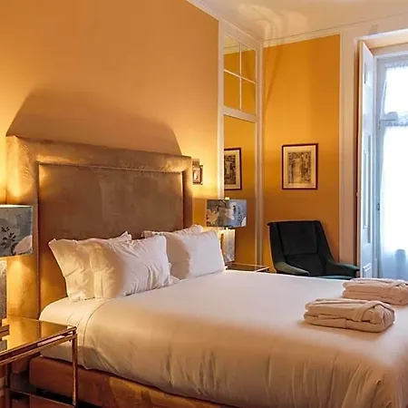 Amazing Vintage Flat In Principe Real *