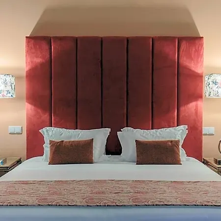Amazing Vintage Flat In Principe Real Διαμέρισμα *