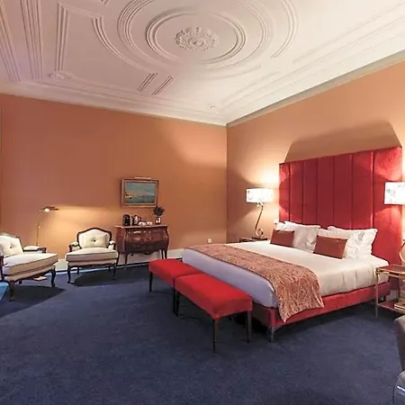 Amazing Vintage Flat In Principe Real Apartament *
