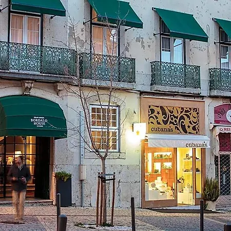 Amazing Vintage Flat In Principe Real * Lizbona