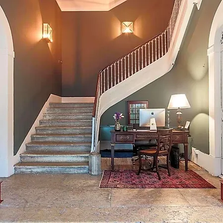 Apartment Amazing Vintage Flat In Principe Real