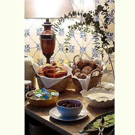 Amazing Vintage Flat In Principe Real Lisbon