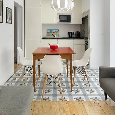 Amazing Vintage Flat In Principe Real Lisbon Apartment *