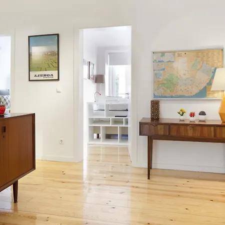Amazing Vintage Flat In Principe Real Lisbon Lisbon