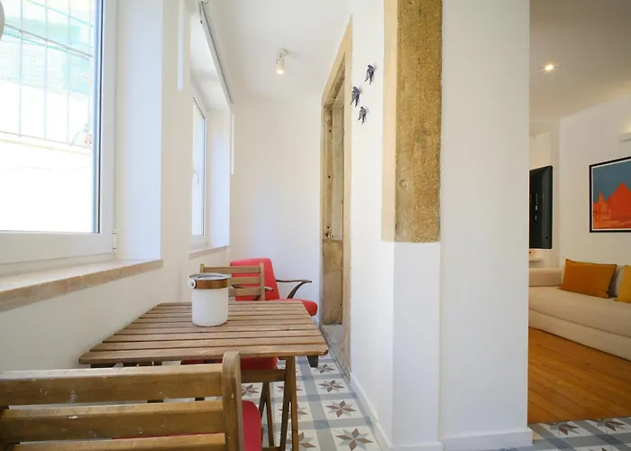 Amazing Vintage Flat In Principe Real * Lisboa