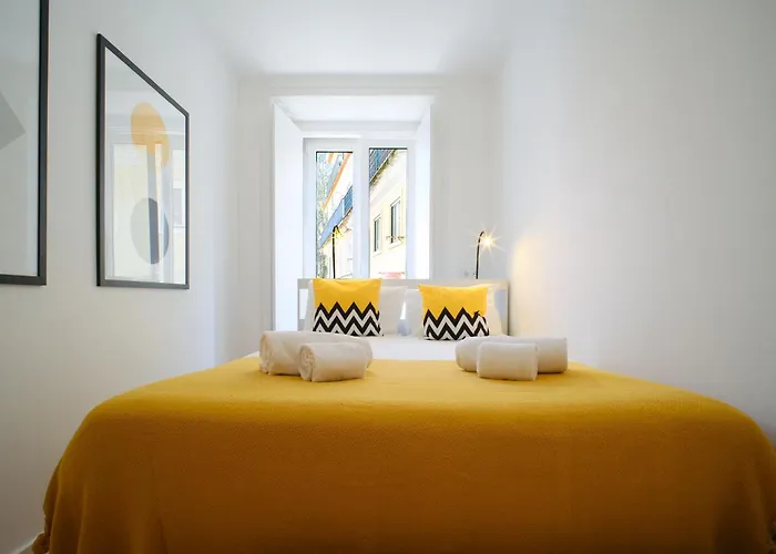 Amazing Vintage Flat In Principe Real Lisboa