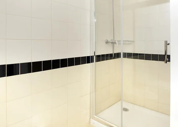 아파트 Amazing Vintage Flat In Principe Real
