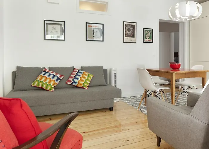 Amazing Vintage Flat In Principe Real * Lisboa