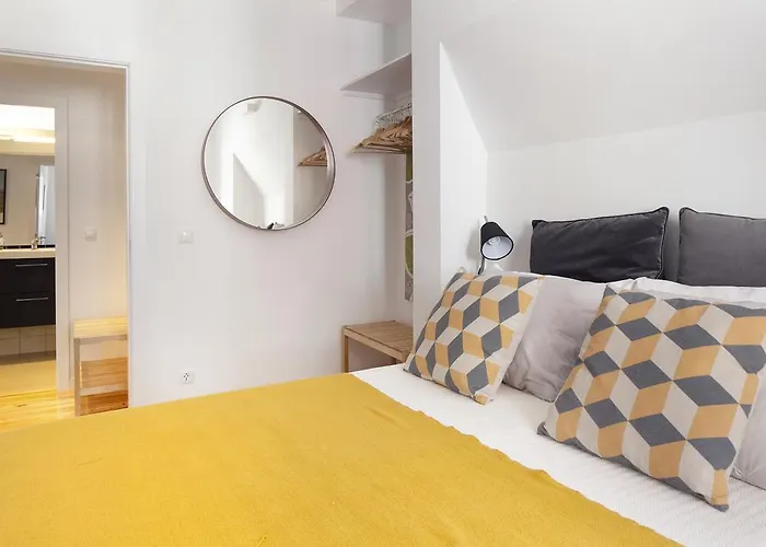 Amazing Vintage Flat In Principe Real 아파트 리스본