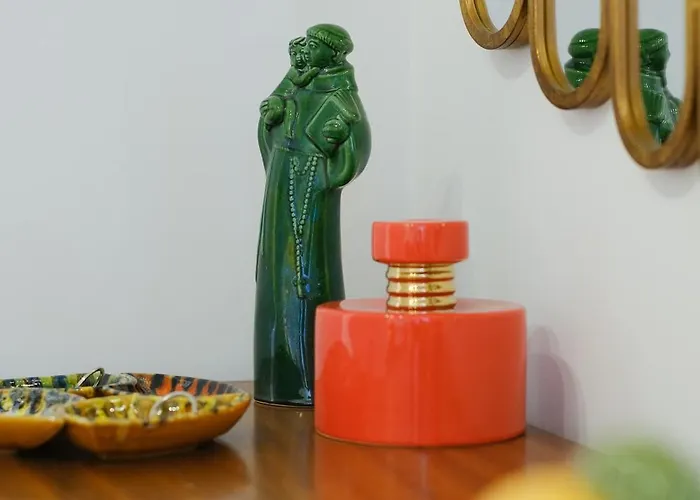 Amazing Vintage Flat In Principe Real * Lisboa
