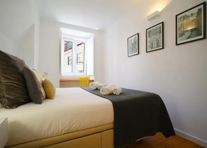 Amazing Vintage Flat In Principe Real Apartamento