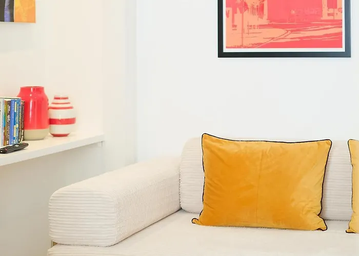 Daire Amazing Vintage Flat In Principe Real