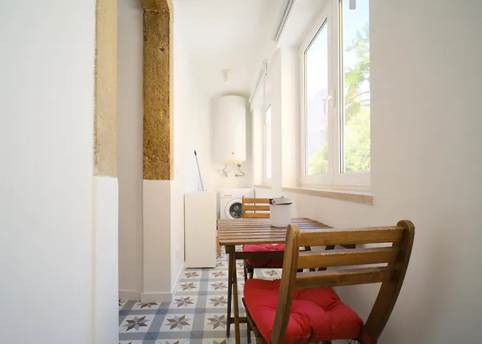 Amazing Vintage Flat In Principe Real Daire *