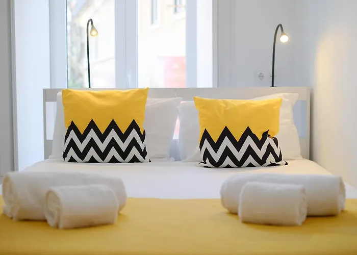Daire Amazing Vintage Flat In Principe Real Lisboa